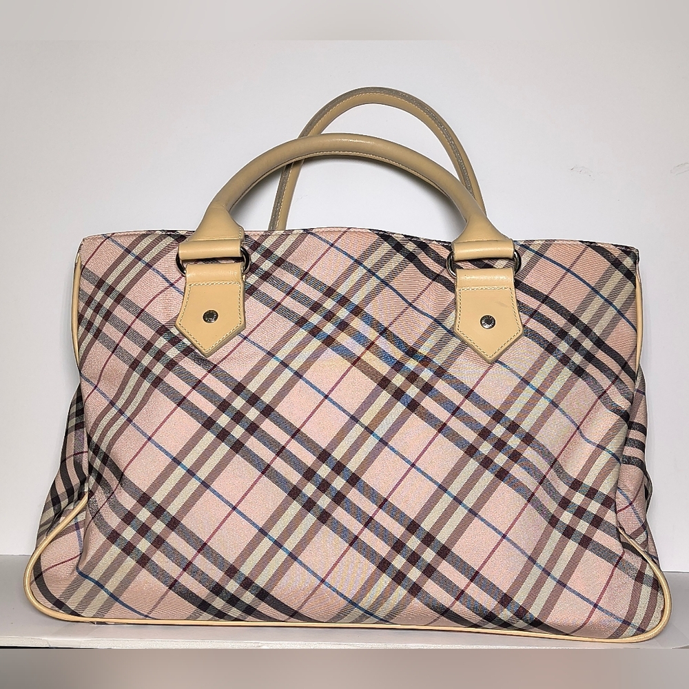 Rare Pink Burberry Hand bag Shoulder bag